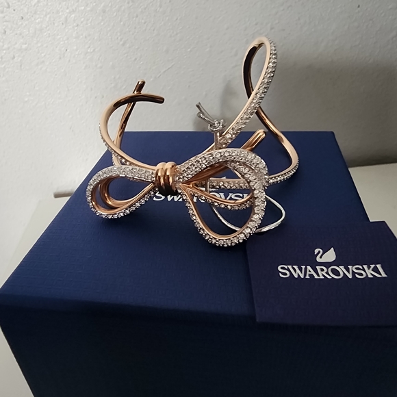 Swarovski Accessories - Swarovski Rose Gold and Silver Bow Bracelet